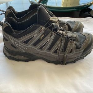 Salomon X-Ultra Black and Gray Athletic Shoes
